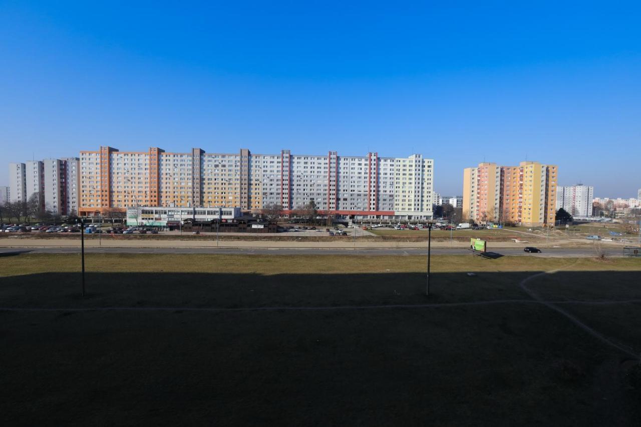 Sunny House Two Apartment Bratislava Luaran gambar